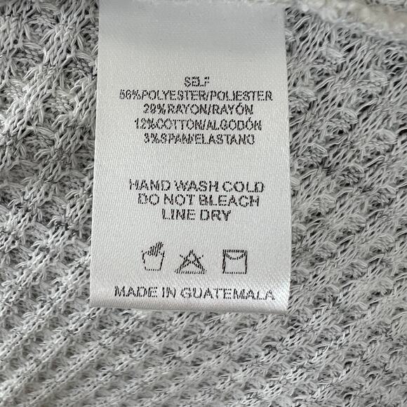 SUNDAY IN BROOKLYN Gray Waffle Knit V-Neck Button Front Pullover Sweater Size M - Picture 10 of 11